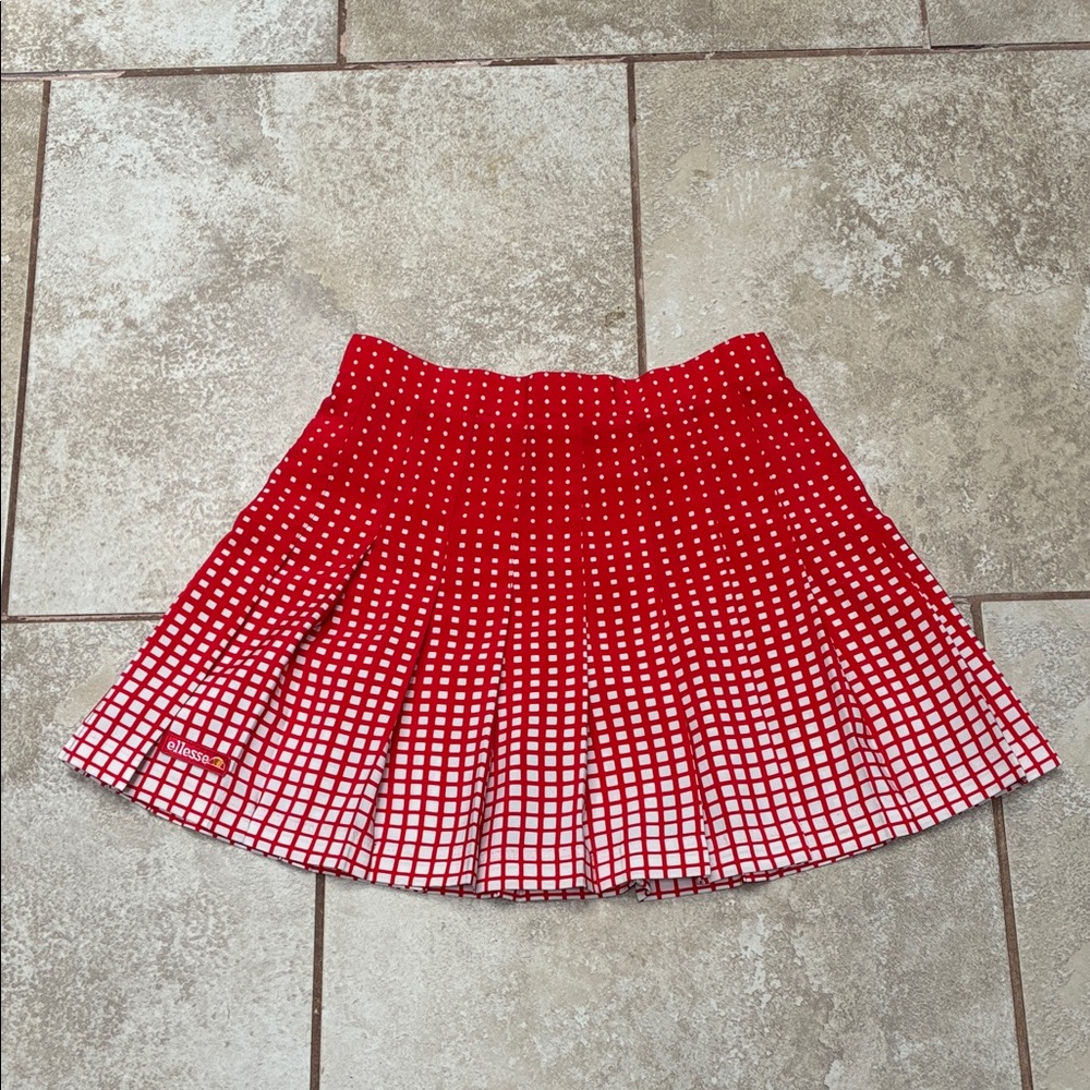 Ellesse Red and White Gradient Check Pleated Tennis Skirt